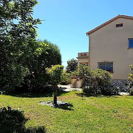 Calliste Bed & Breakfast